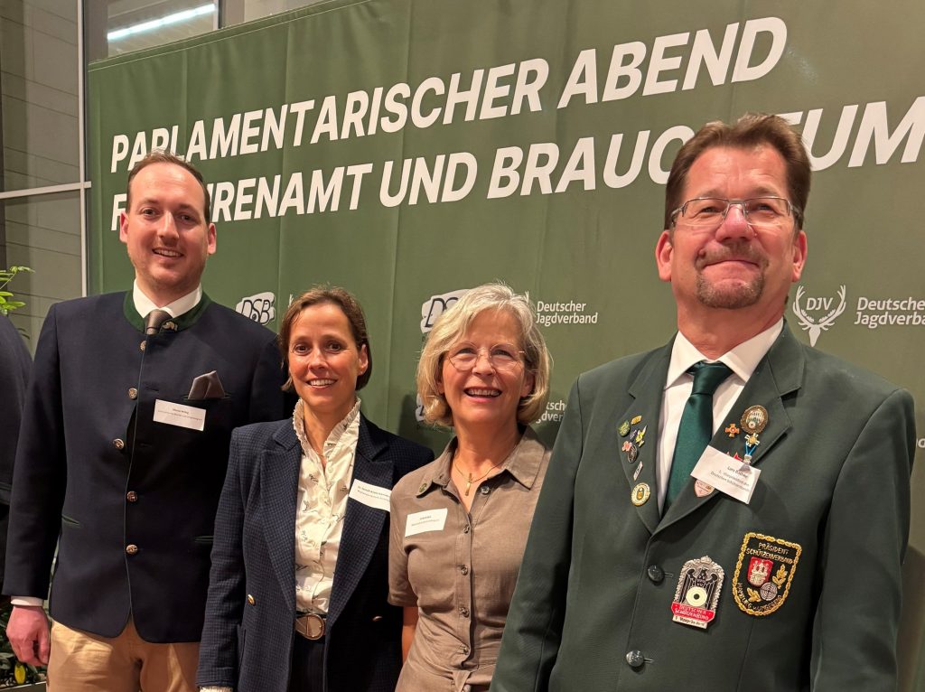 Bundestag würdigt Brauchtum und Ehrenamt – Anke Grabe vertrat die Harburger Jägerschaft beim parlamentarischen Abend in Berlin