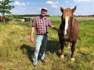 Steffen Heuer – der Mann mit der Mütze hat Rosengarten im Blut