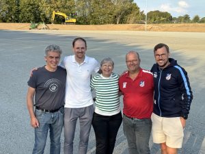 Bergfest auf dem Weg zum neuen Kunstrasenplatz: FC Rosengarten dankt allen Beteiligten